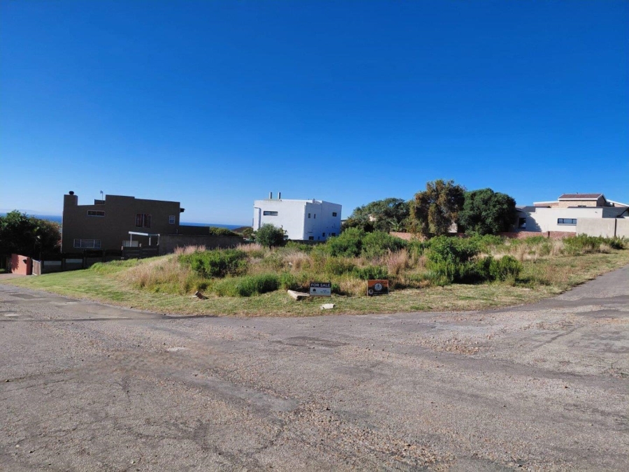 0 Bedroom Property for Sale in Wavecrest Eastern Cape